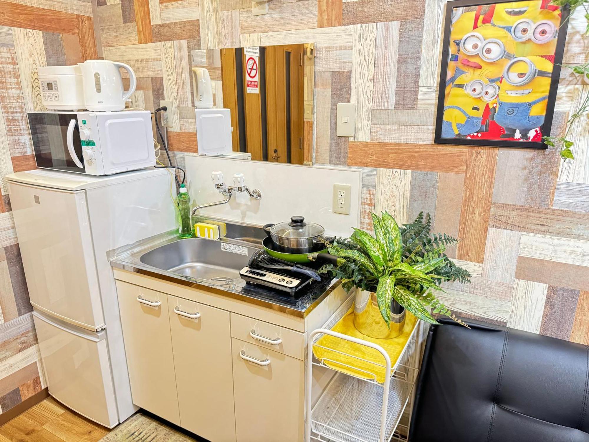 Hotel West Taisho Osaka Bagian luar foto