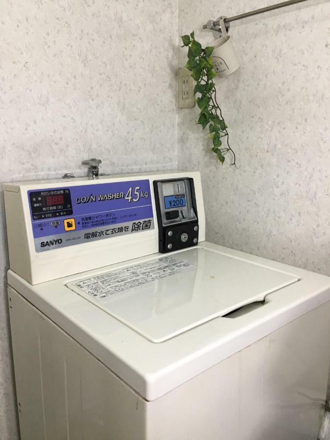 Hotel West Taisho Osaka Bagian luar foto