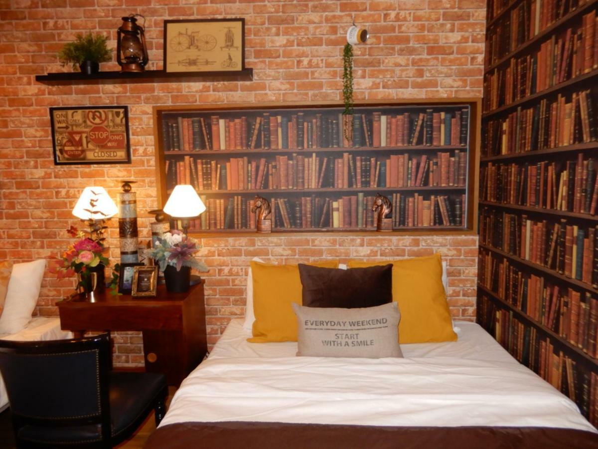 Hotel West Taisho Osaka Bagian luar foto