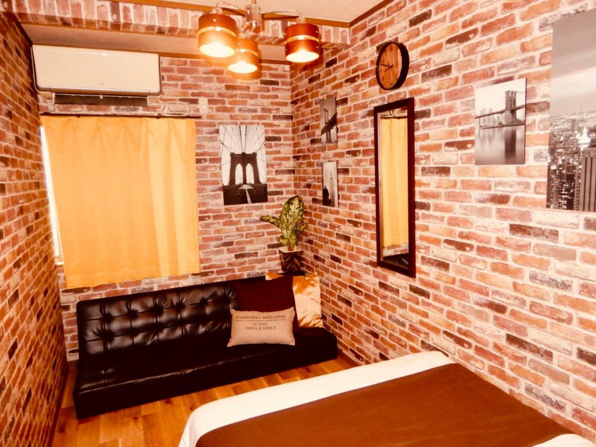 Hotel West Taisho Osaka Bagian luar foto