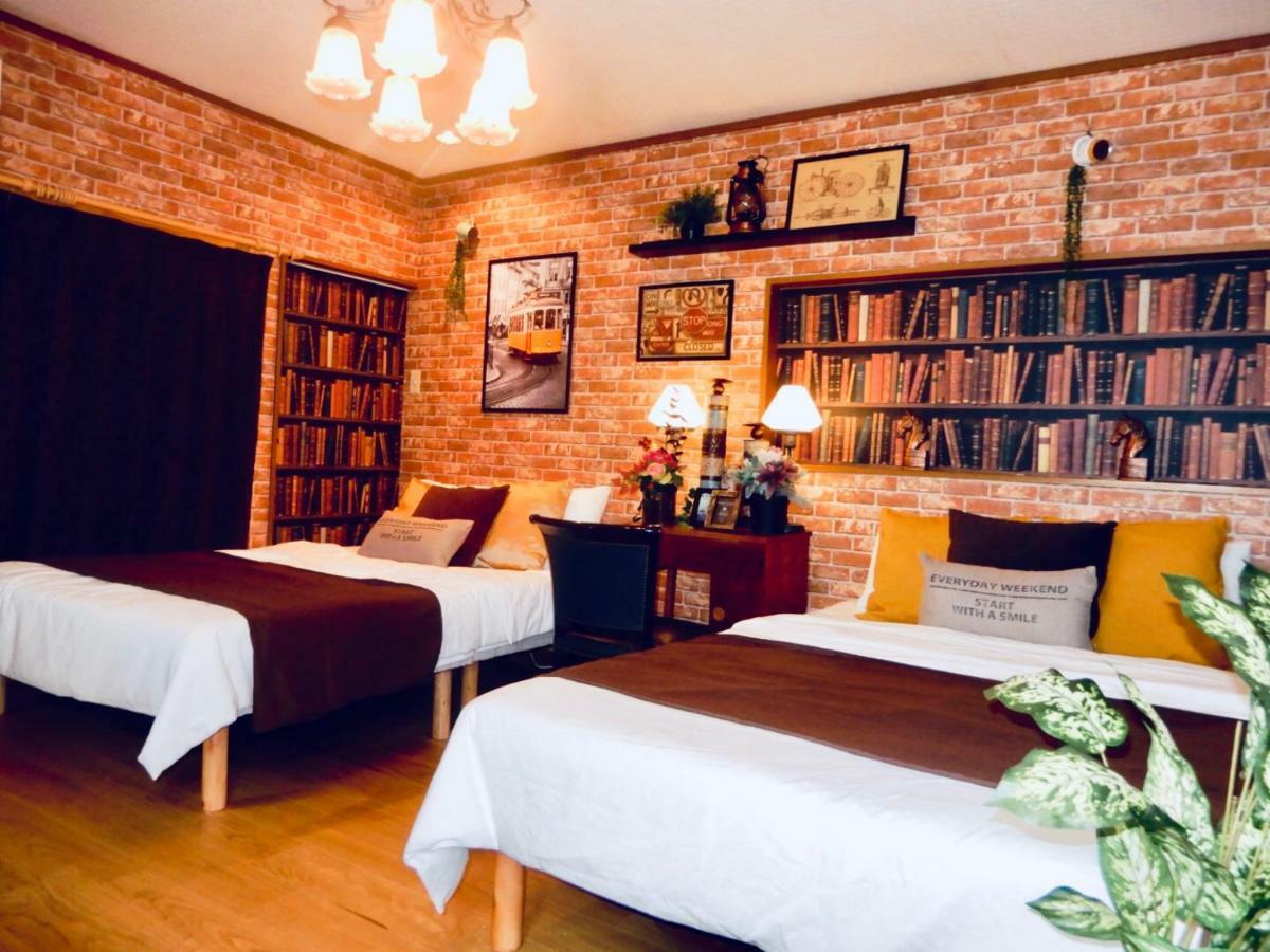 Hotel West Taisho Osaka Bagian luar foto