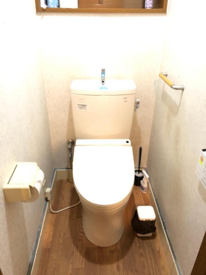 Hotel West Taisho Osaka Bagian luar foto